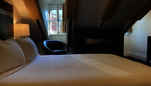 Classique Stewart / 1 lit Queen